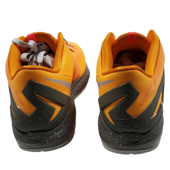 NIKE AIR MAX LEBRON XI 11 LOW ATOMIC ORANGE BASE - Picture 9 of 13